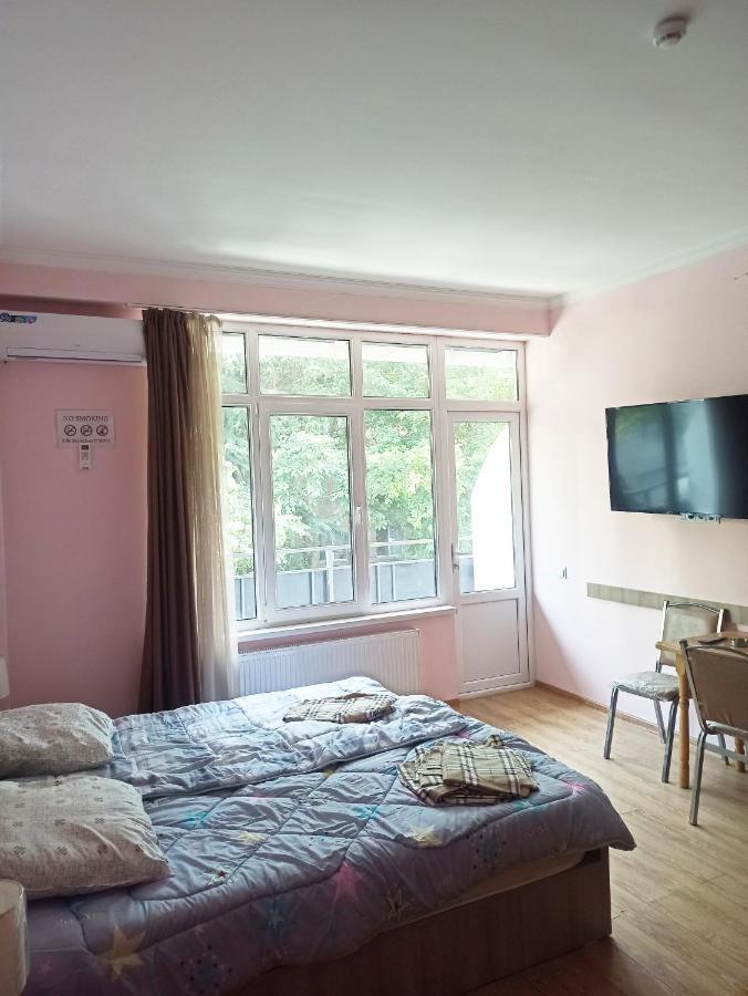 Hotel Caucase Tbilisi Bagian luar foto
