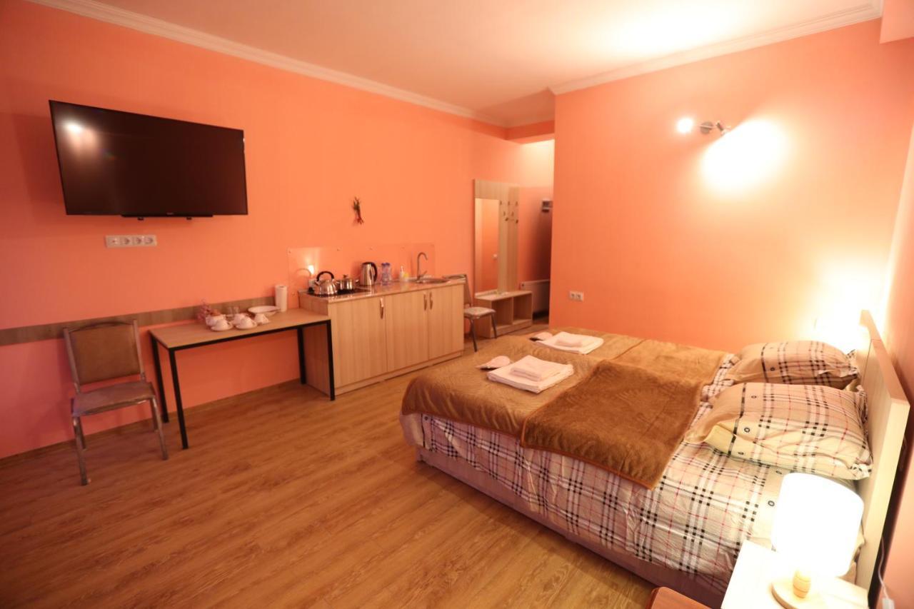 Hotel Caucase Tbilisi Bagian luar foto